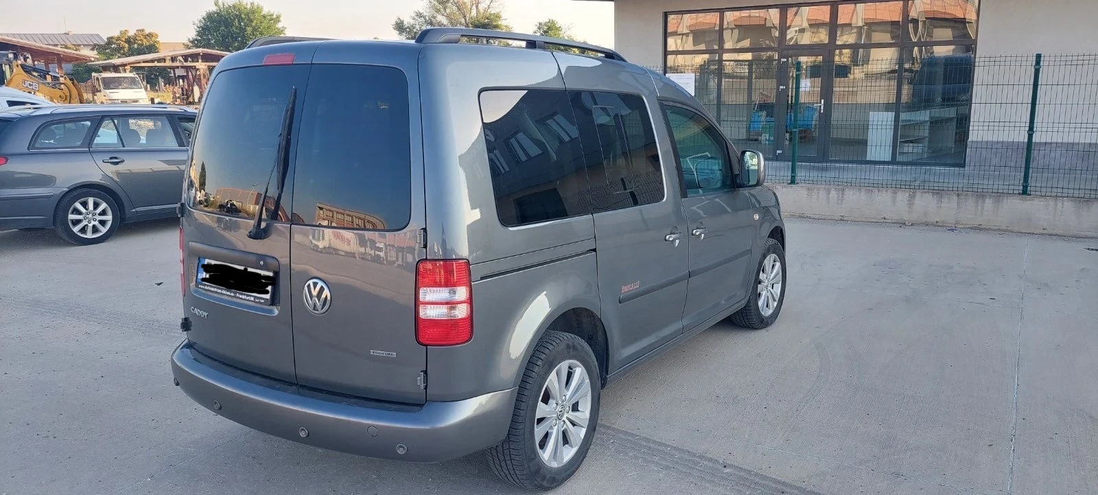 VW Caddy Газ/Бензин - изображение 4