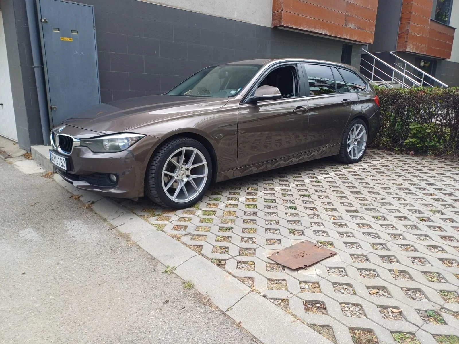 BMW 318  - изображение 9