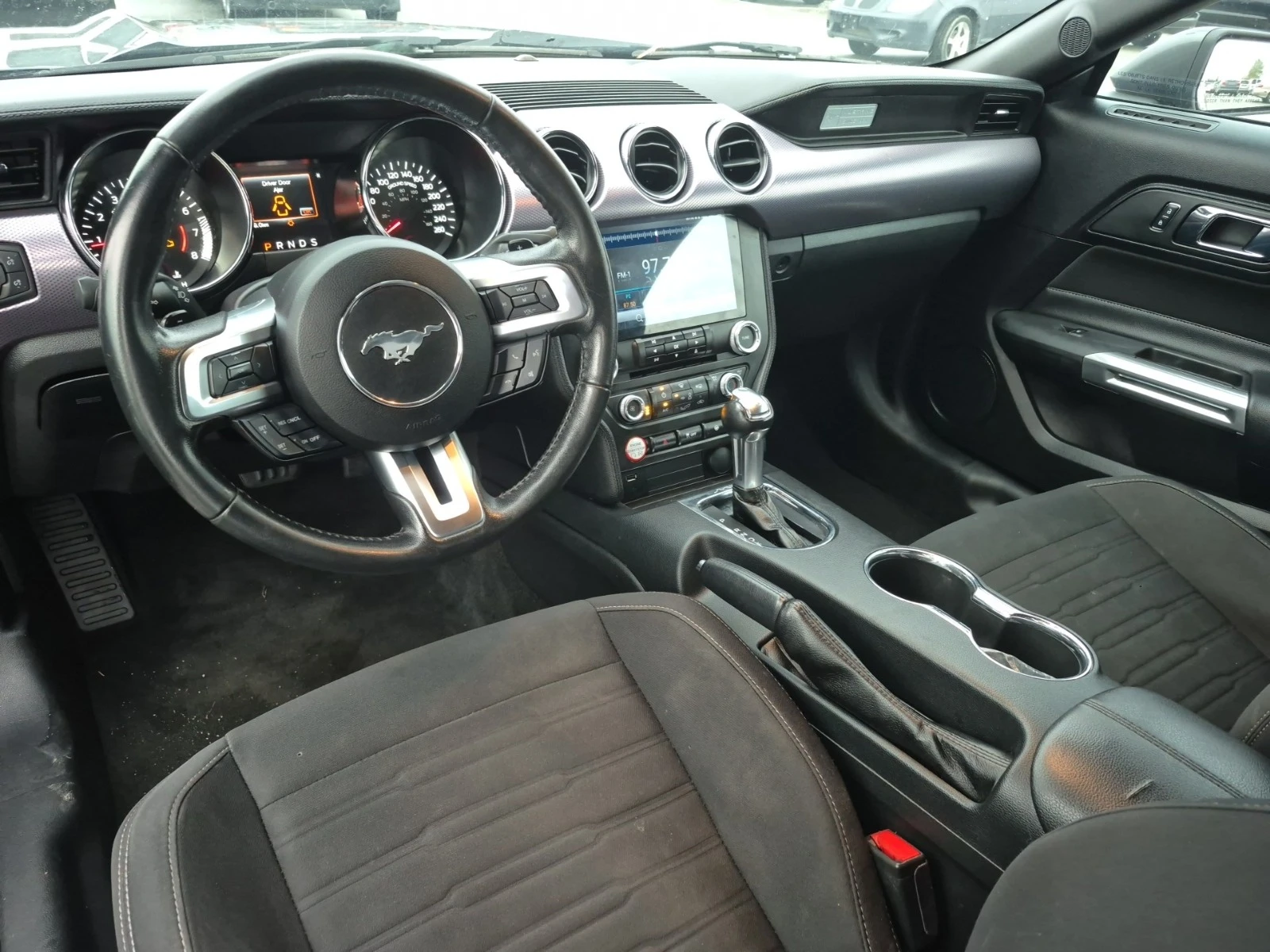 Ford Mustang ECOBOOST * * CARFAX * * АВТО КРЕДИТ * *  - изображение 6