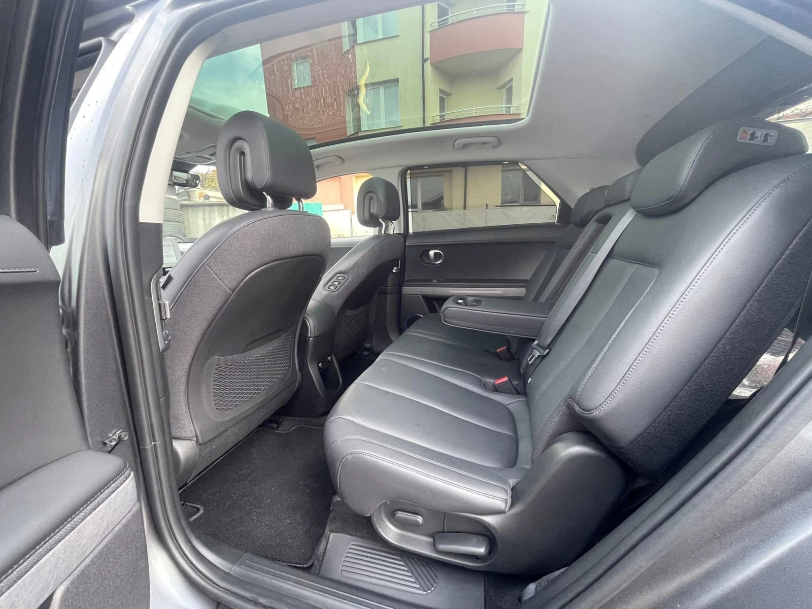 Hyundai Ioniq 5 UNIQ* 306H.P.AWD* 72.6KW*  | Mobile.bg   12