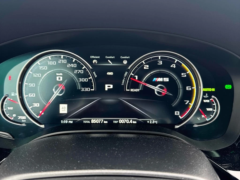 BMW M5 * Sedan * CARFAX * БЕЗ ПЪРВОНАЧАЛНА ВНОСКА - изображение 8