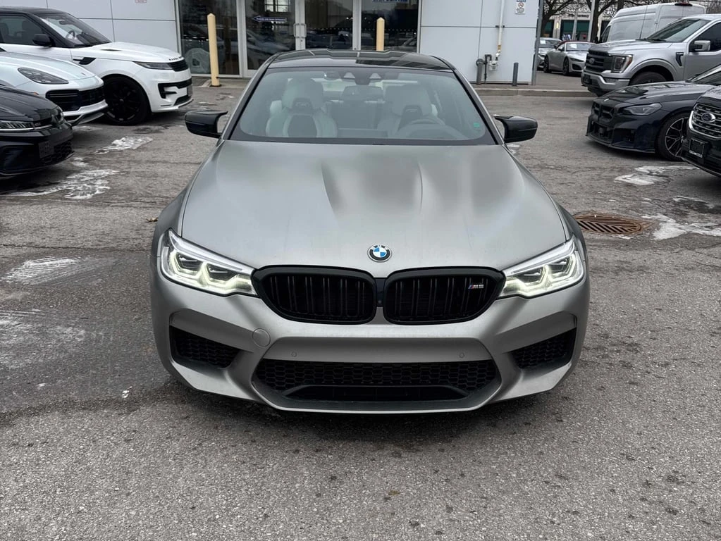 BMW M5 * Sedan * CARFAX * БЕЗ ПЪРВОНАЧАЛНА ВНОСКА - изображение 6