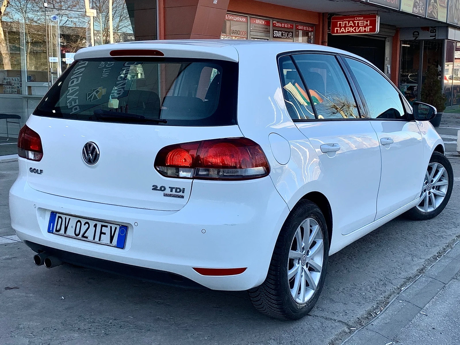 VW Golf 2.0TDI 4-Motion #XENON#AVTOPILOT#PARKTRONIC#MULTI# - изображение 2
