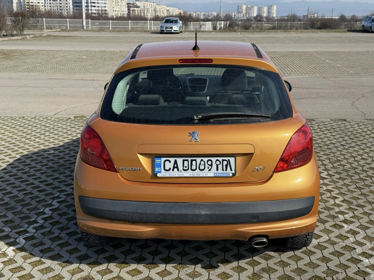 Peugeot 207, снимка 5 - Автомобили и джипове - 53658183