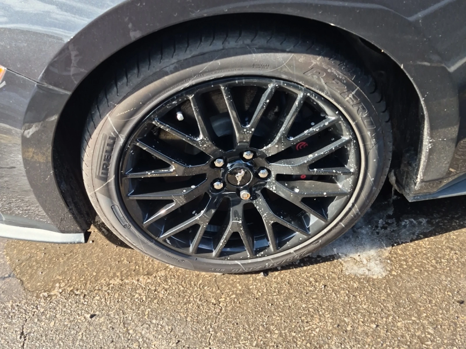 Ford Mustang GT PREMIUM - изображение 7