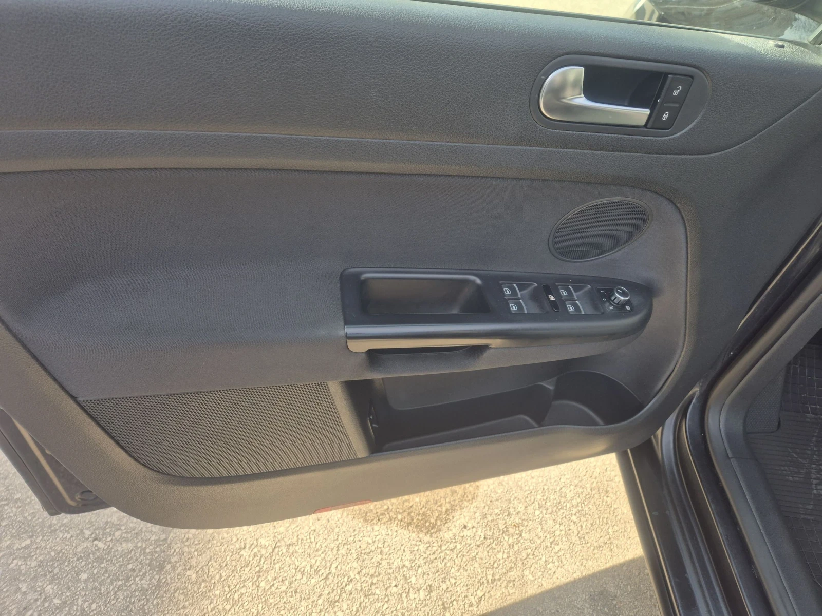 VW Golf Plus Нов внос , снимка 10 - Автомобили и джипове - 53783591