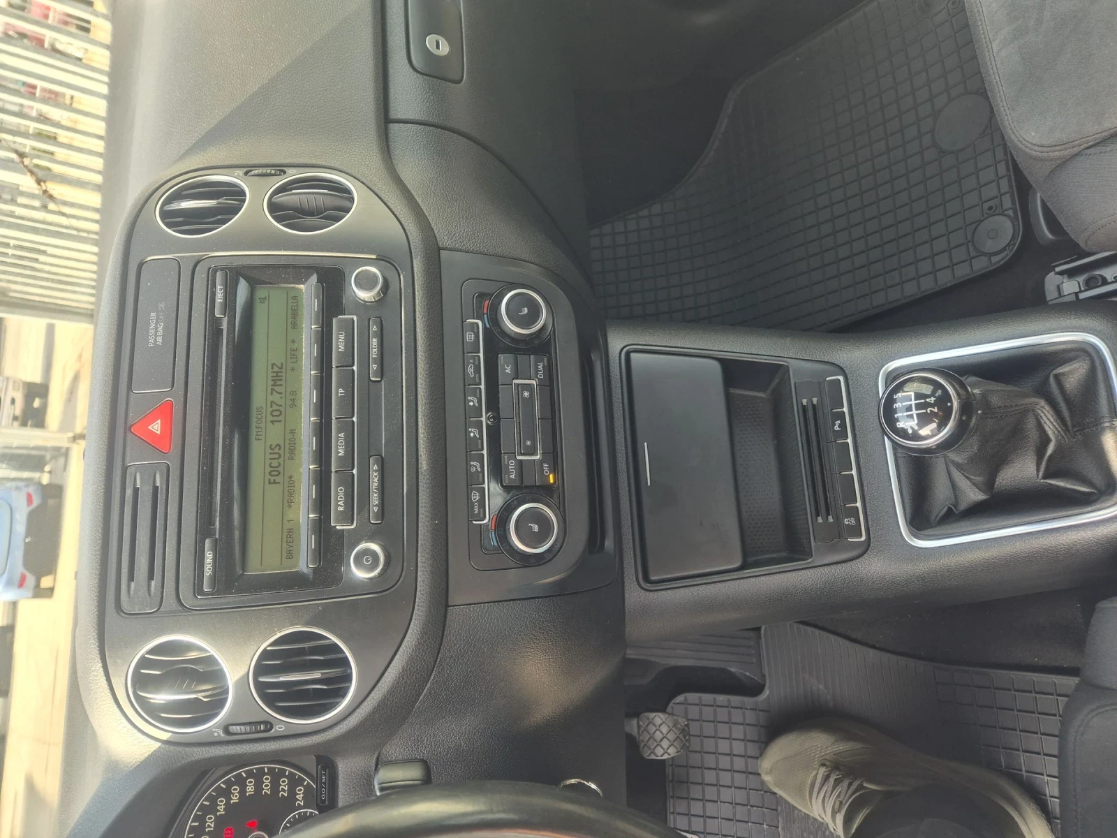 VW Golf Plus Нов внос , снимка 12 - Автомобили и джипове - 53783591