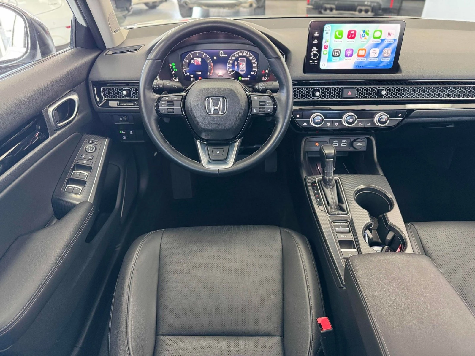 Honda Civic Touring CVT/Keyless/Lane Assist , снимка 8 - Автомобили и джипове - 54240945