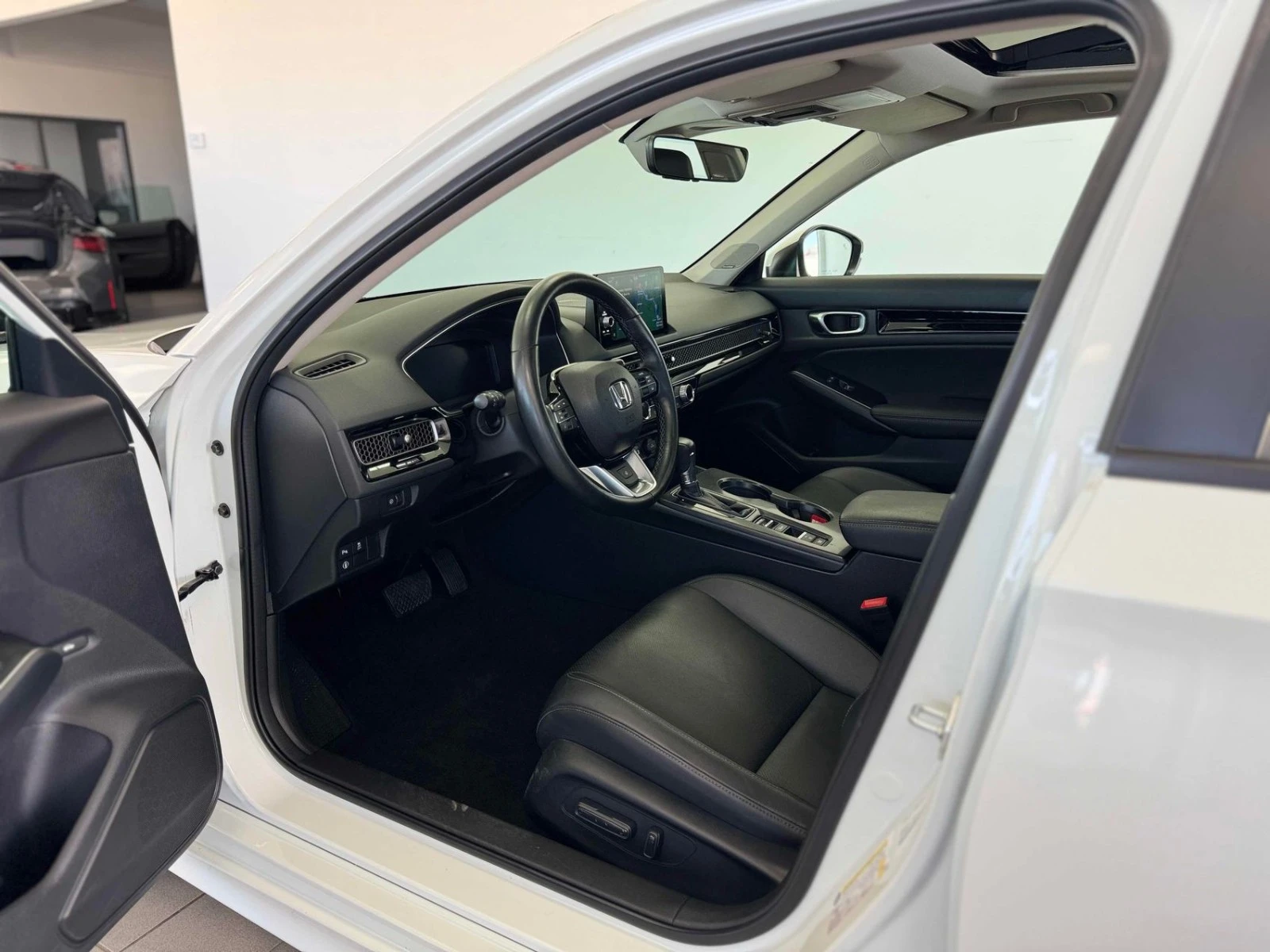 Honda Civic Touring CVT/Keyless/Lane Assist , снимка 7 - Автомобили и джипове - 54240945