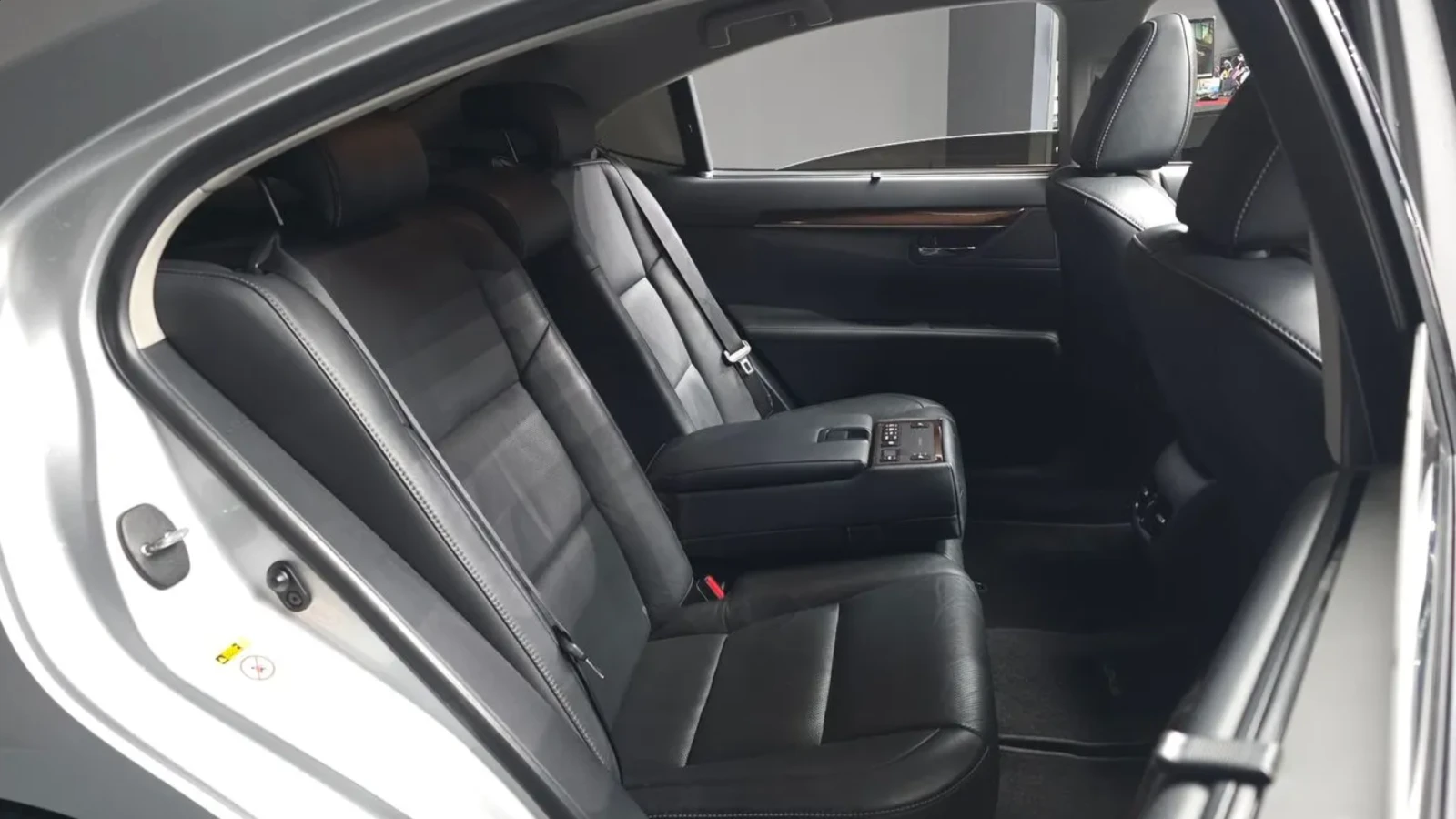 Lexus ES 350 EXECUTIVE | ПОДГРЕВ | ОБДУХ | ПАНОРАМА, снимка 8 - Автомобили и джипове - 54667561