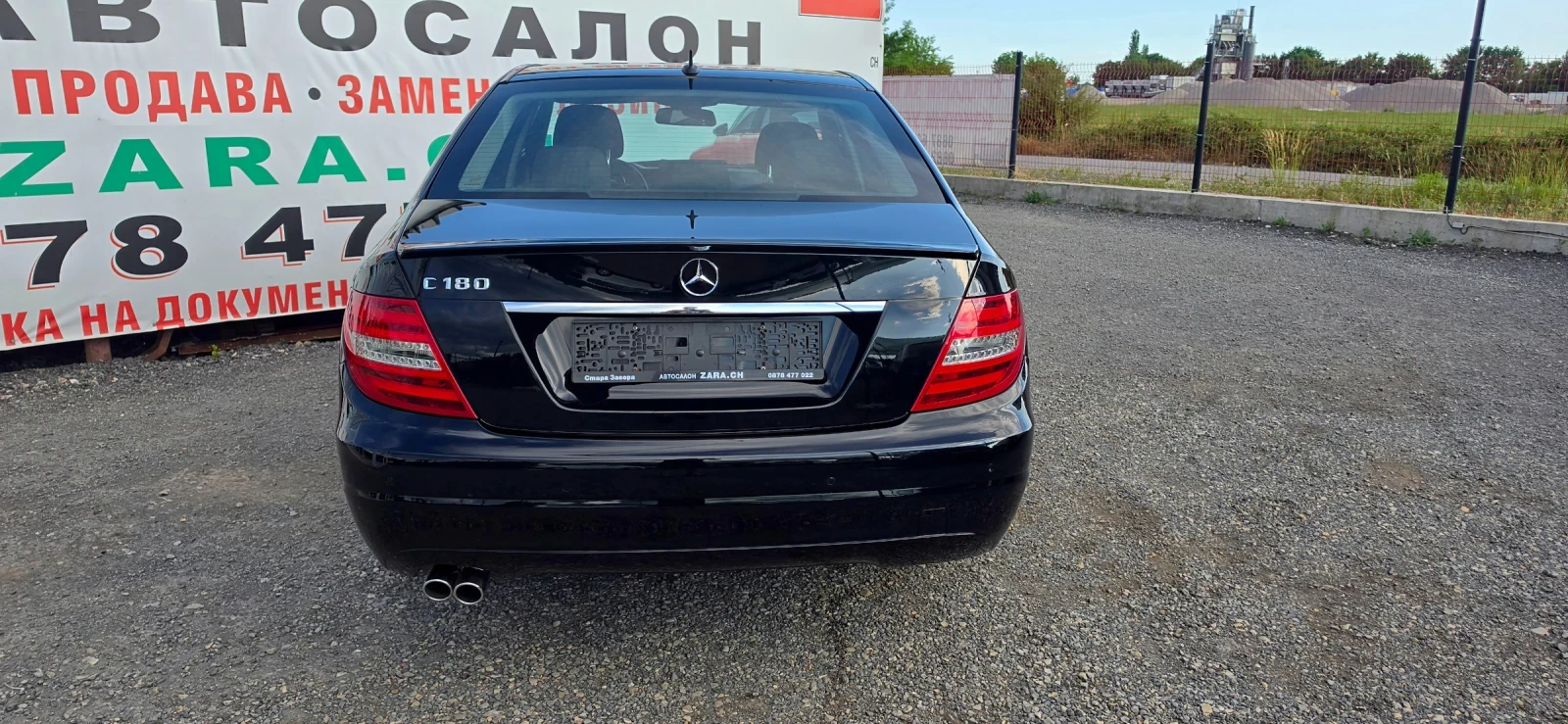 Mercedes-Benz C 180 1.8i 156ks, снимка 4 - Автомобили и джипове - 54692964