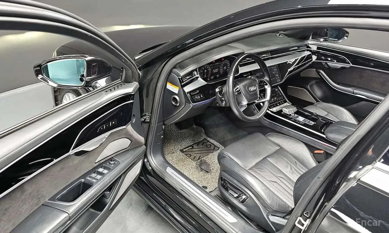 Audi A8 55 TFSI Quattro LWB/ОБДУХВАНЕ/360/МАСАЖИ, снимка 12 - Автомобили и джипове - 55618782