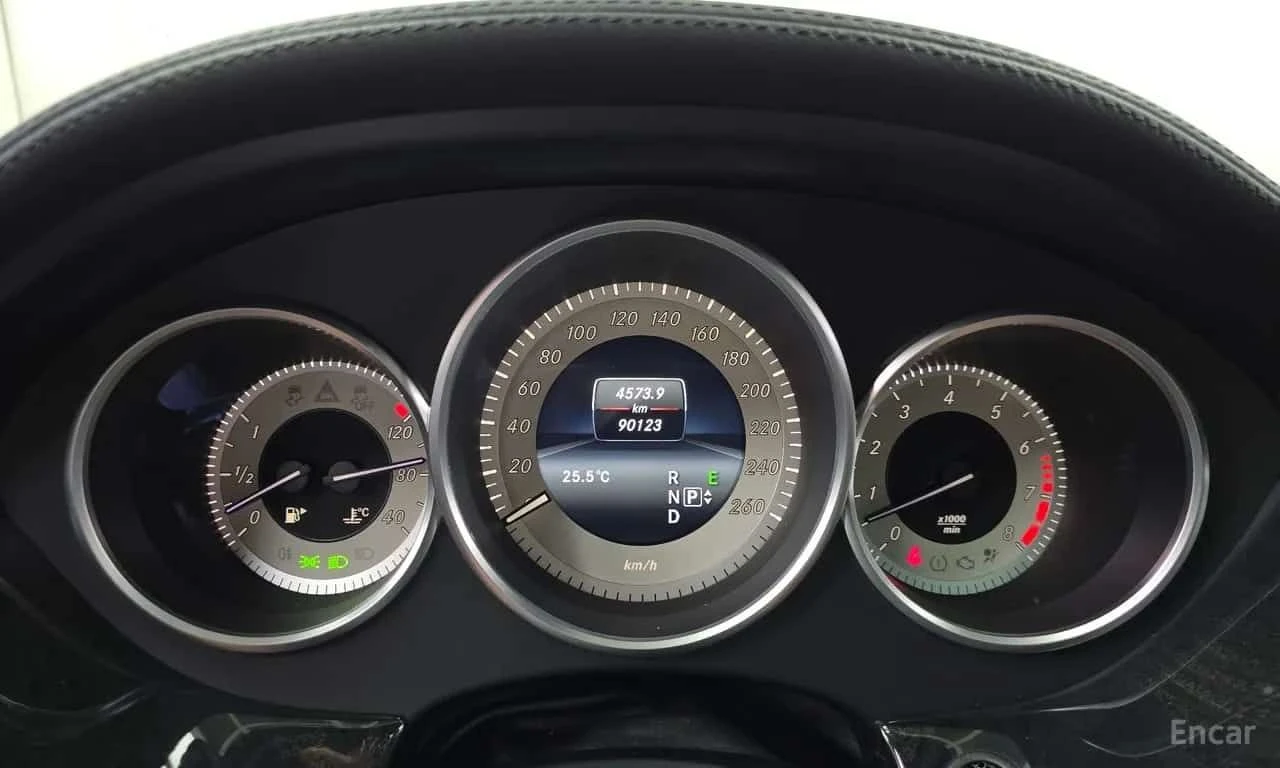 Mercedes-Benz CLS 400 * КРАЙНА ЦЕНА ДО БЪЛГАРИЯ, снимка 8 - Автомобили и джипове - 55725822