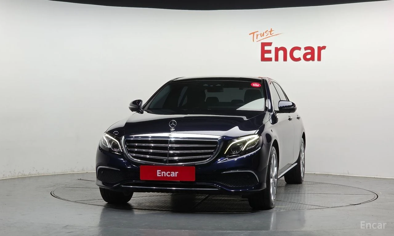 Mercedes-Benz E 300 ДИГИТАЛНО* ТАБЛО* BURMESTER* ОБДУХВАНЕ* ДИСТРОНИК*, снимка 3 - Автомобили и джипове - 56114837