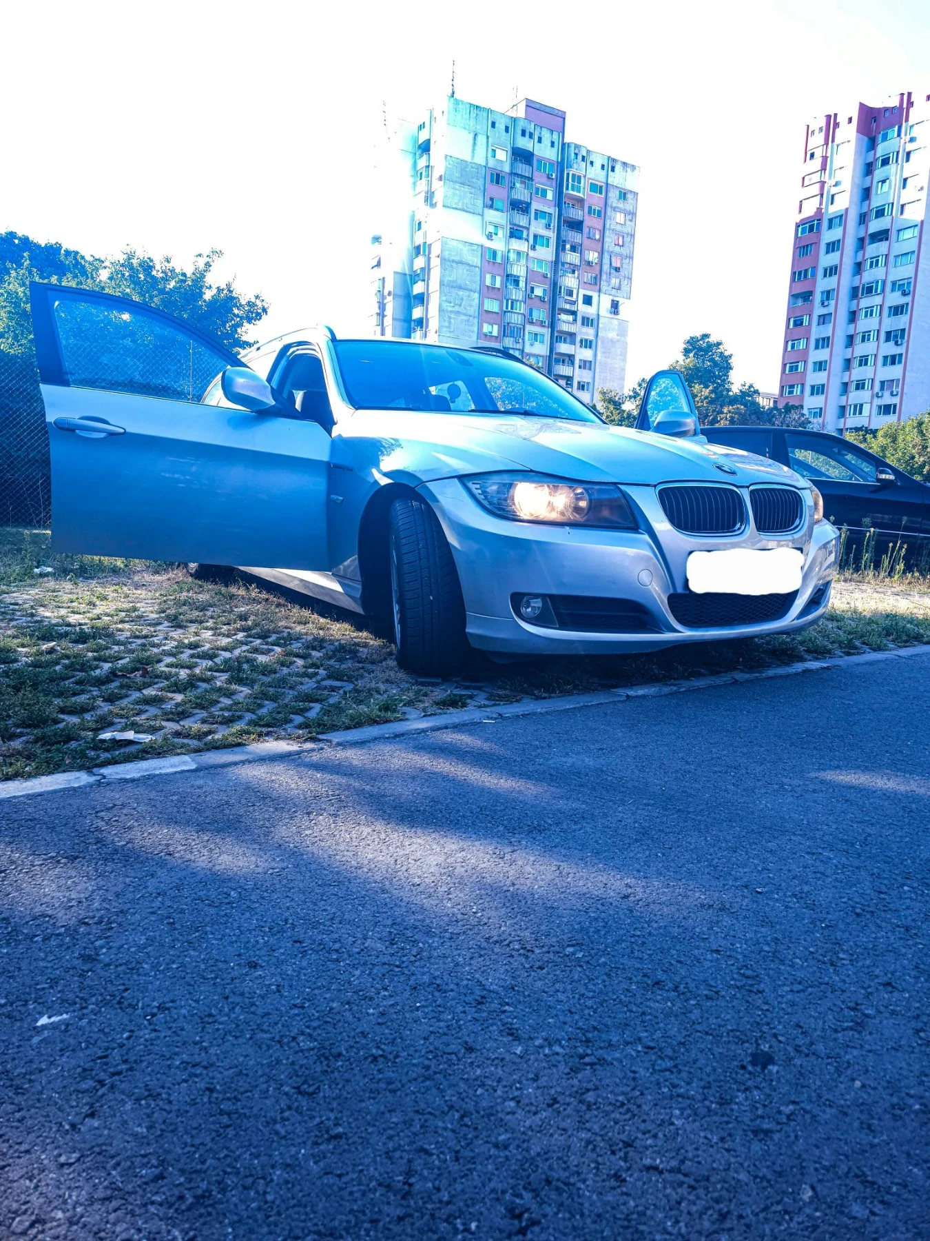 BMW 318 2.0, снимка 2 - Автомобили и джипове - 56131971