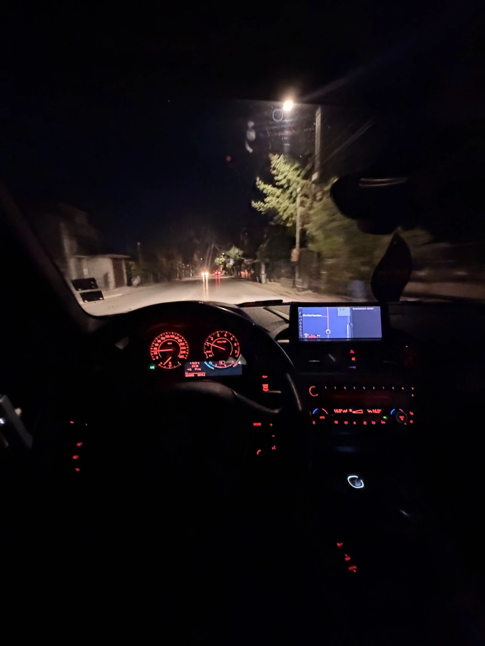 BMW 118 F20, снимка 11 - Автомобили и джипове - 56248912