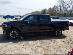 Ford F150 Lightning Pro 4WD SuperCrew, снимка 12