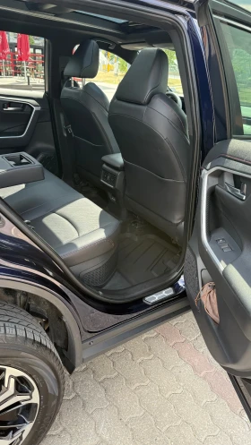 Toyota Rav4 Plug In Hybrid 42 000 km, снимка 15
