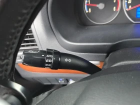 Hyundai Santa fe Cm 2Wd (2.0Vgt) Clx Top-Of-The-Line Model, снимка 17
