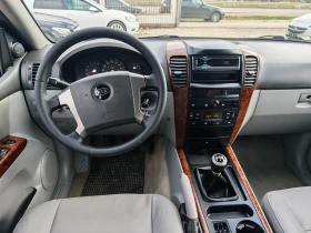 Kia Sorento 2.5 дизел ИТАЛИЯ, снимка 10