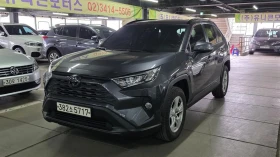 ������ Toyota Rav4