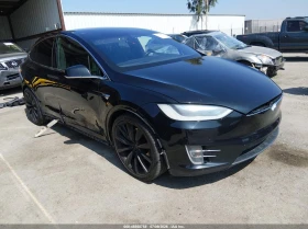 ������ Tesla Model X