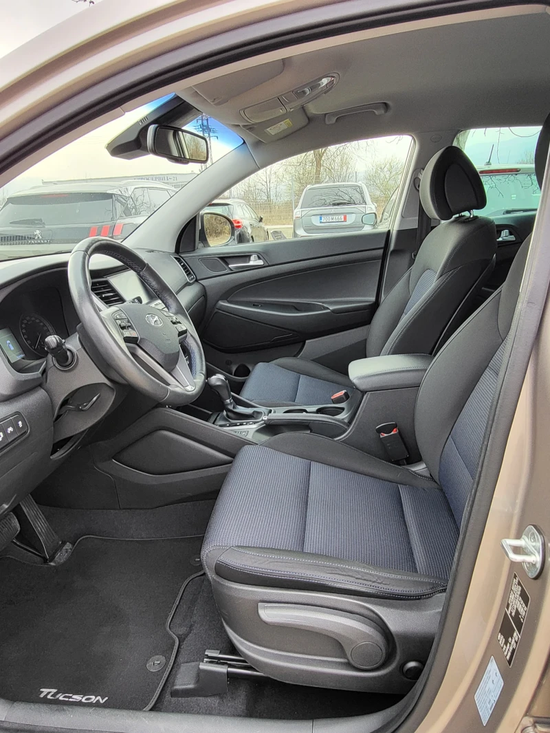 Hyundai Tucson 1.7 CRDI/EURO6/Automatic, снимка 7 - Автомобили и джипове - 49468492