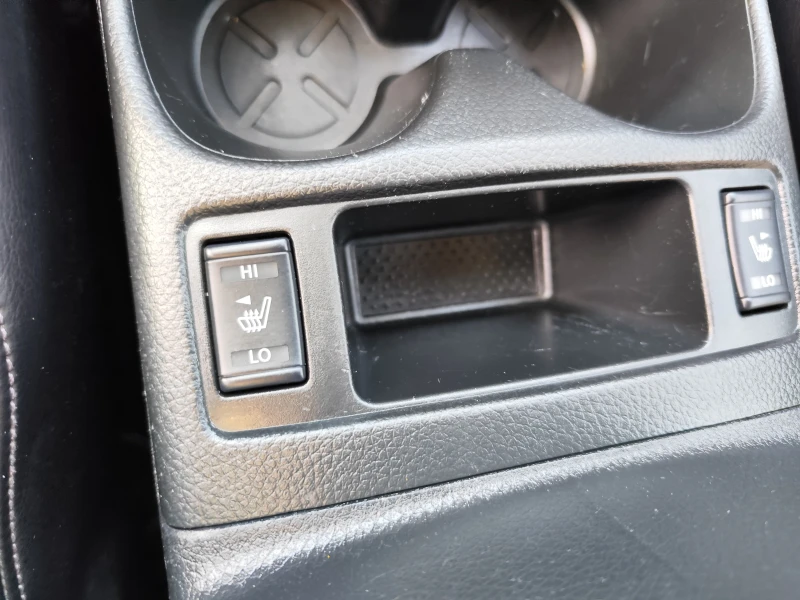 Nissan X-trail 1.6DCi* TEKNA* АВТОМАТИК* EURO5B* LED* NAVI* КОЖА*, снимка 10 - Автомобили и джипове - 53340091