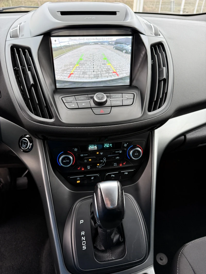 Ford Kuga 1.5 SCTI 4x4, снимка 16 - Автомобили и джипове - 53448246