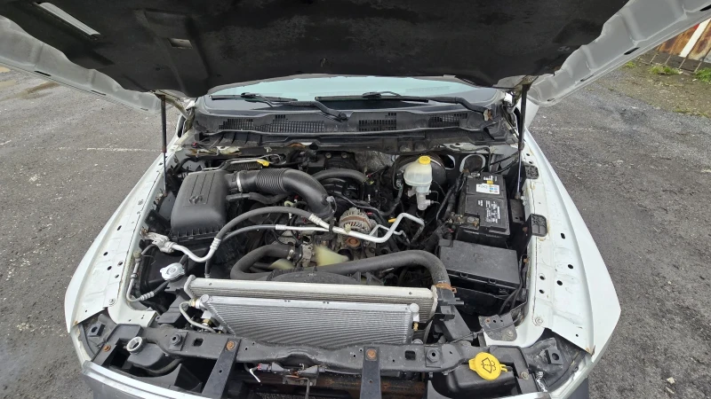 Dodge RAM 1500 5.7 HEMI, снимка 12 - Автомобили и джипове - 53518854