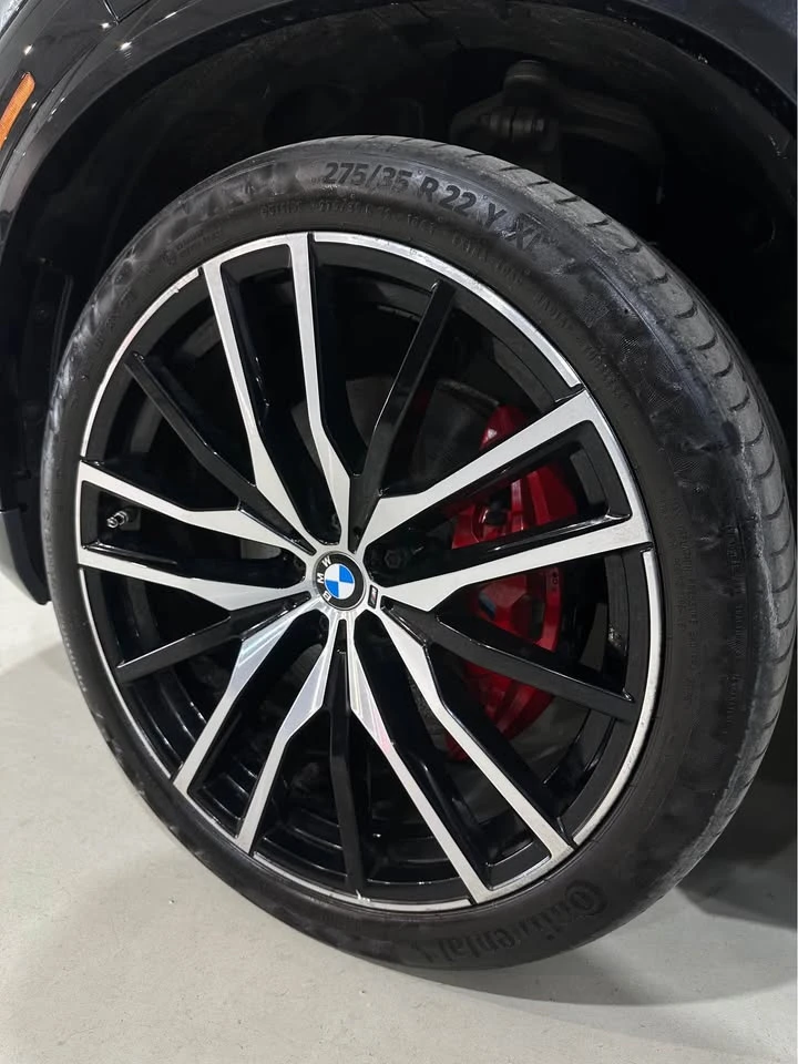 BMW X5 xDrive40i* M-Pack* LASER* SWAROVSKI* 360* CLEAN CA, снимка 3 - Автомобили и джипове - 54022864