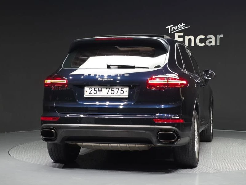 Porsche Cayenne 3.0 Diesel| 245к.с.| ВКЛ.ТЕХНОТЕСТ, снимка 4 - Автомобили и джипове - 55174141