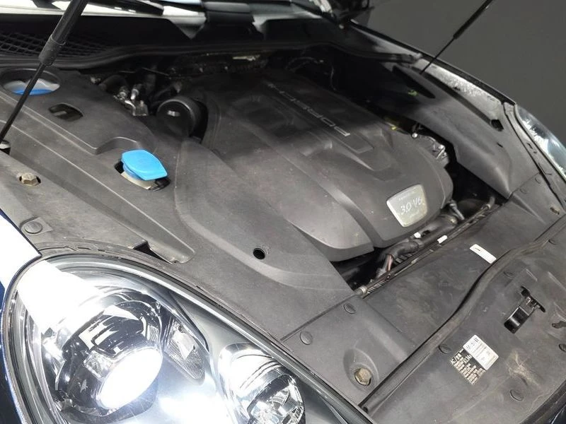 Porsche Cayenne 3.0 Diesel| 245к.с.| ВКЛ.ТЕХНОТЕСТ, снимка 6 - Автомобили и джипове - 55174141
