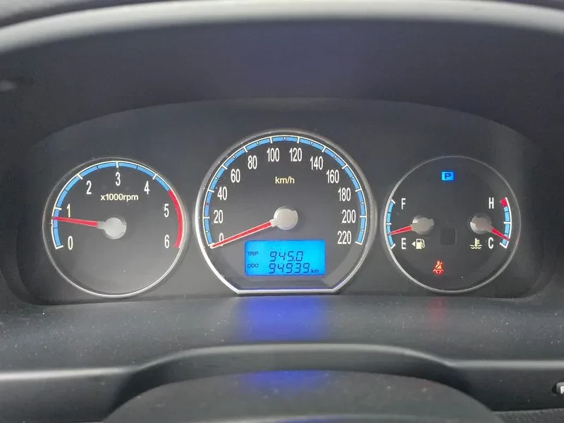Hyundai Santa fe Cm 2Wd (2.0Vgt) Clx Top-Of-The-Line Model, снимка 7 - Автомобили и джипове - 56112002