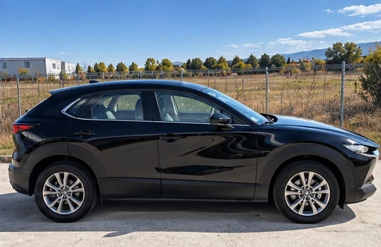 Mazda CX-30, снимка 3 - Автомобили и джипове - 56563899