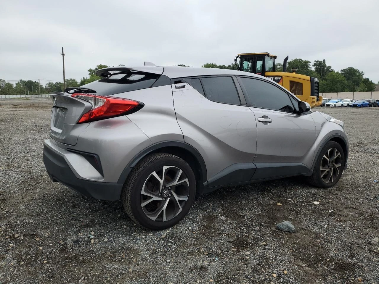 Toyota C-HR XLE  - изображение 4