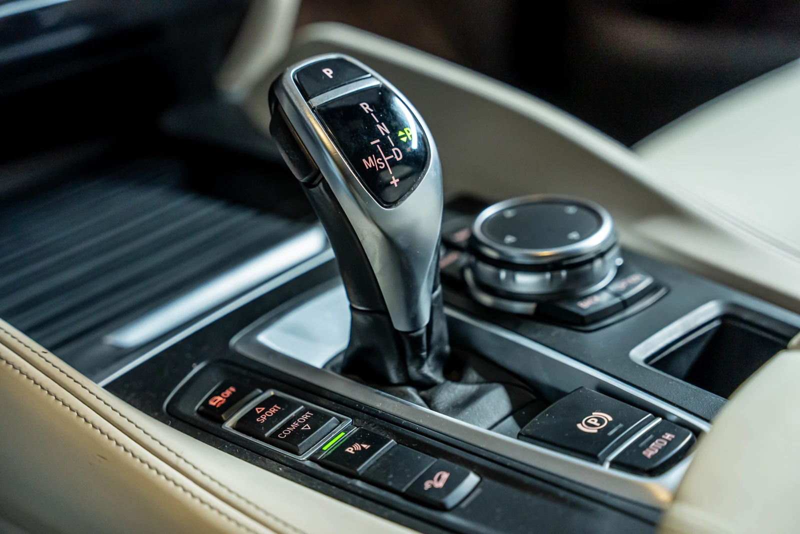 BMW X6 4.0d xDrive EXCLUSIVE - изображение 9