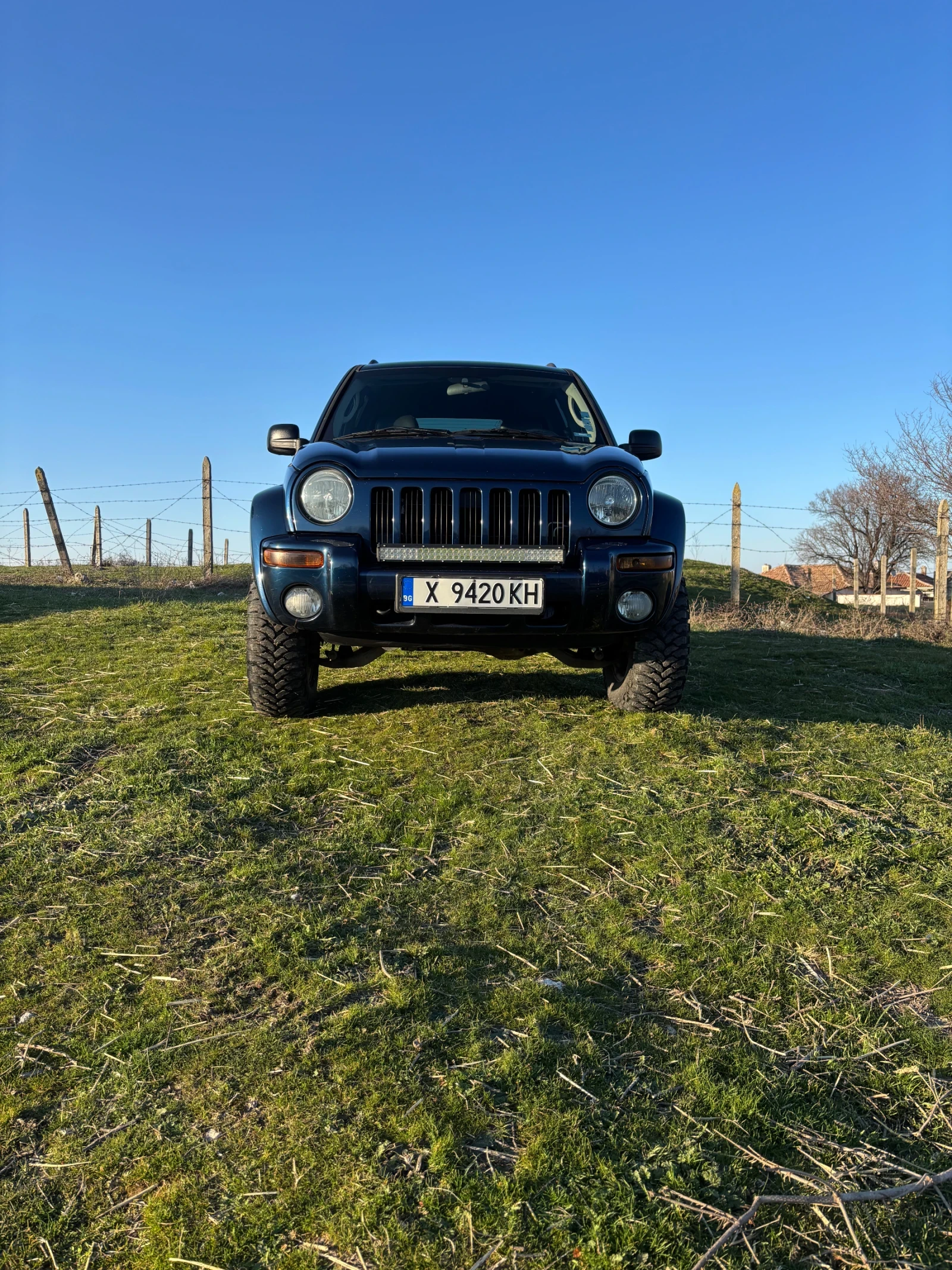 Jeep Cherokee, снимка 3 - Автомобили и джипове - 53753720