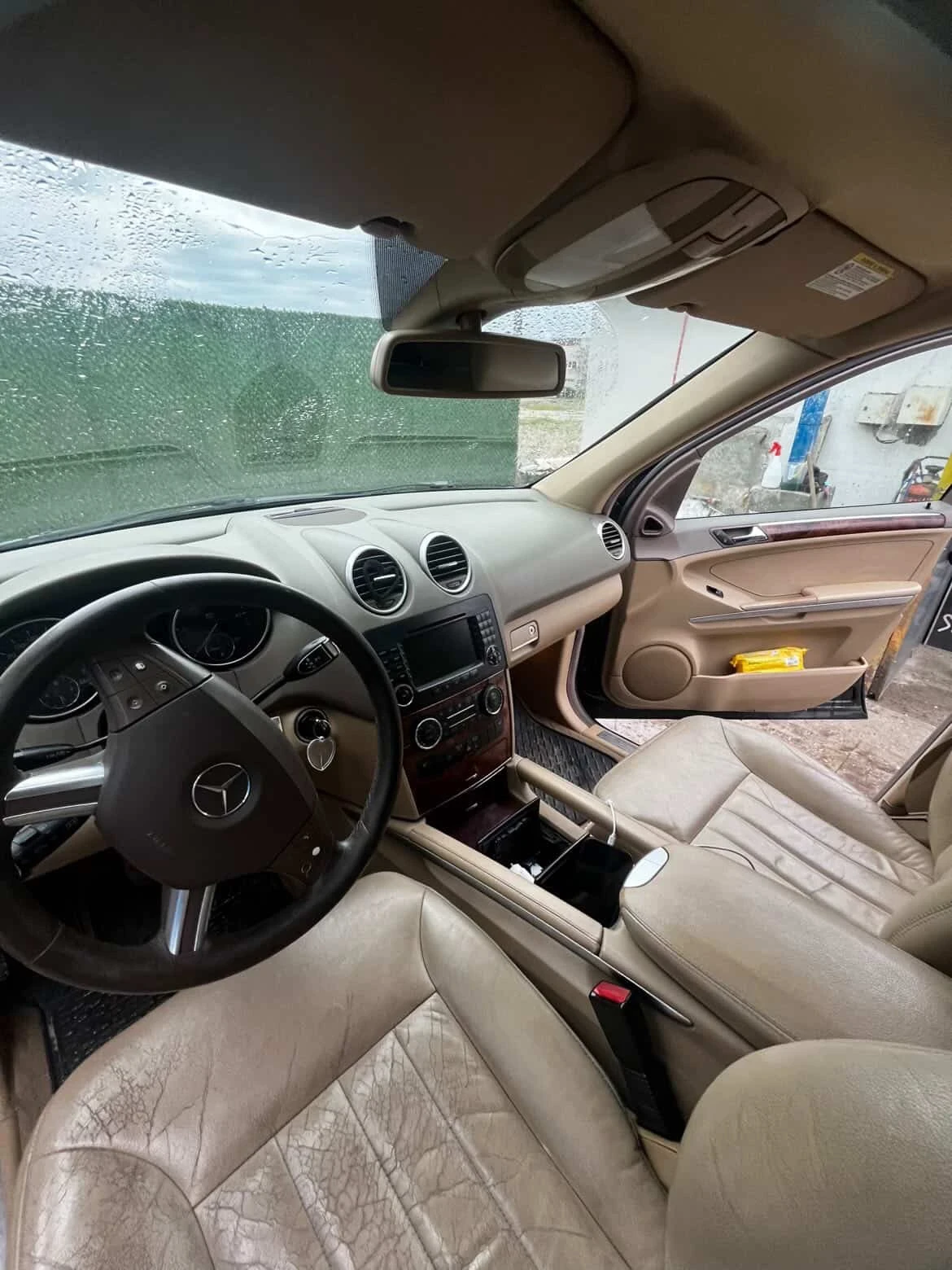 Mercedes-Benz ML 320, снимка 9 - Автомобили и джипове - 54384630
