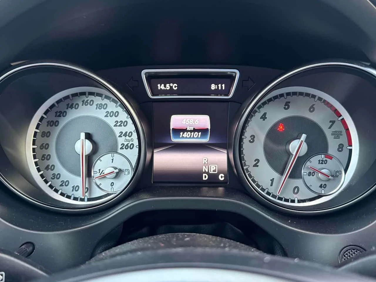 Mercedes-Benz GLA 250  КОЖА/ПОДГРЕВ/ПАНОРАМАCARFAX/ФИНАНСИРАНЕ, снимка 7 - Автомобили и джипове - 54582016