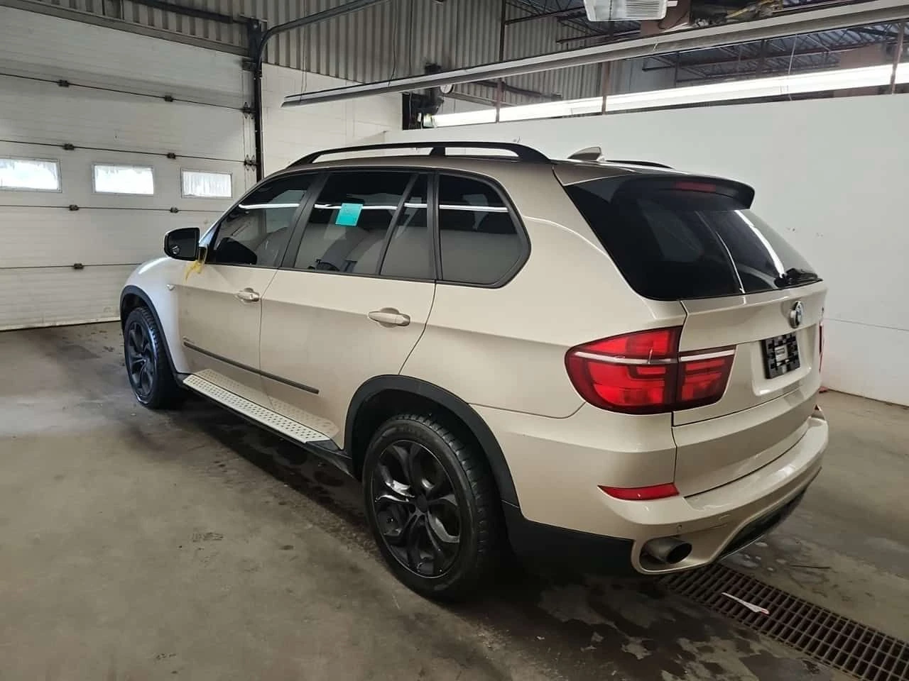 BMW X5 * 35I * CARFAX * АВТОКРЕДИТ БЕЗ ПЪРВОНАЧАЛНА ВНОСК, снимка 4 - Автомобили и джипове - 54699263