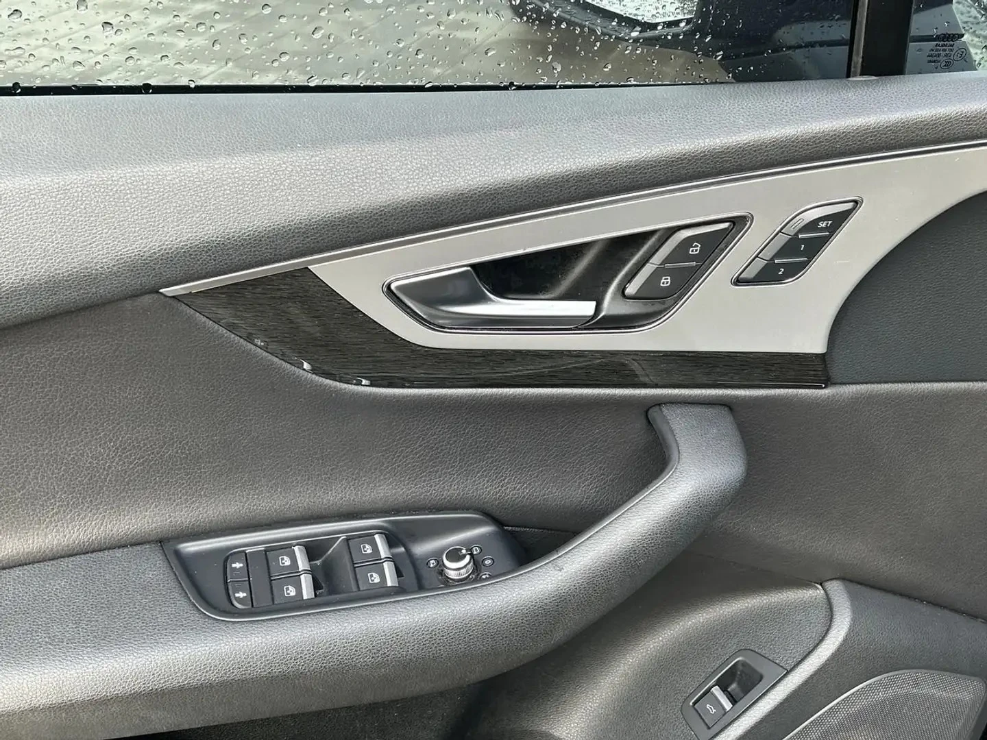 Audi Q7 TECHNIK АВТО КРЕДИТ ЦЕНА ДО БЪЛГАРИЯ, снимка 9 - Автомобили и джипове - 54739224