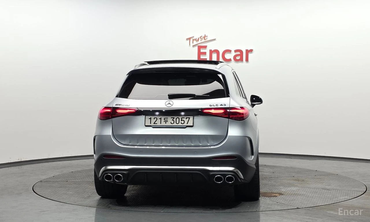 Mercedes-Benz GLC 43 AMG 4MATIC* 360 КАМЕРА* ОБДУХВАНЕ, снимка 2 - Автомобили и джипове - 54930211
