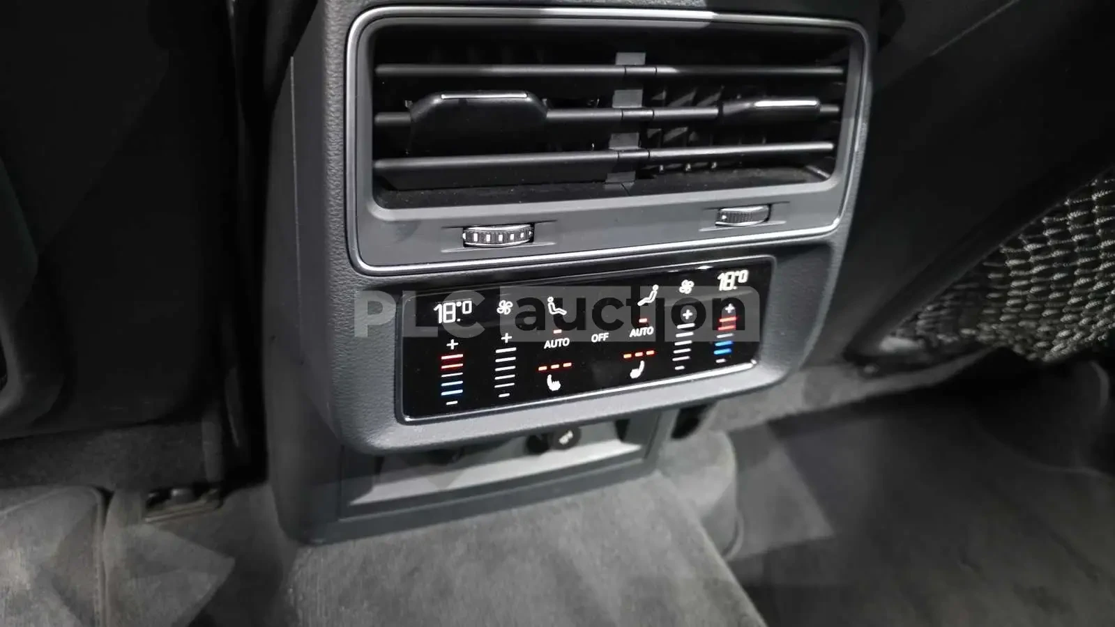 Audi Q7 PRESTIGE/360/HEAD UP/PANO/QUATTRO, снимка 16 - Автомобили и джипове - 55088119