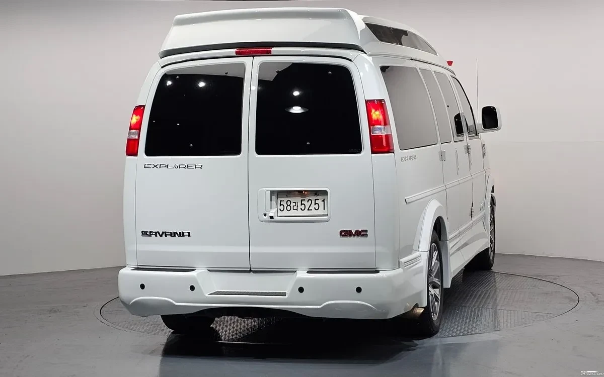 Gmc Savana 6.0 passenger, снимка 6 - Автомобили и джипове - 55167773