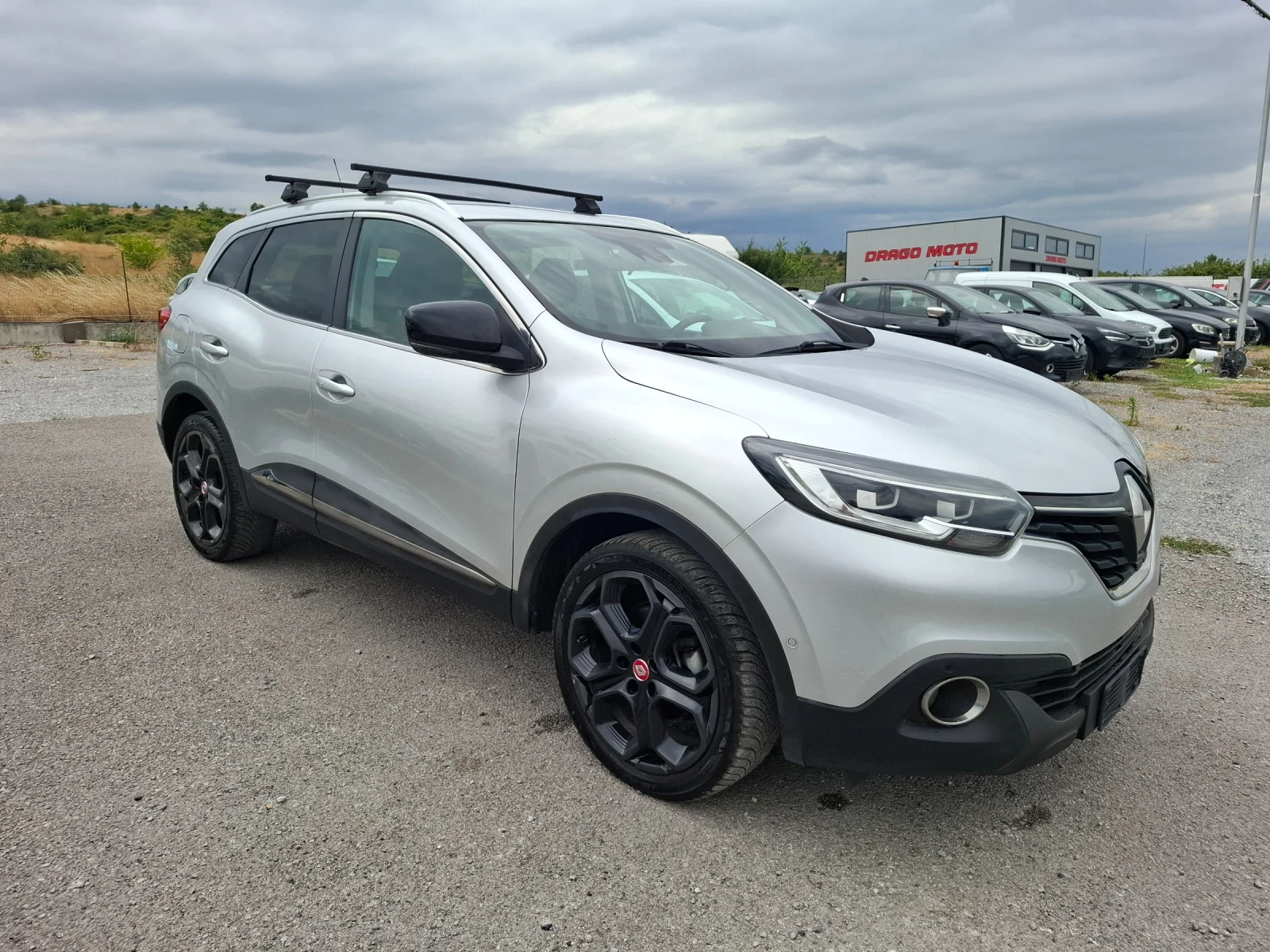 Renault Kadjar 1, 6 DCI-Euro 6-Navi+ Kamera, Keyless, снимка 3 - Автомобили и джипове - 55411537