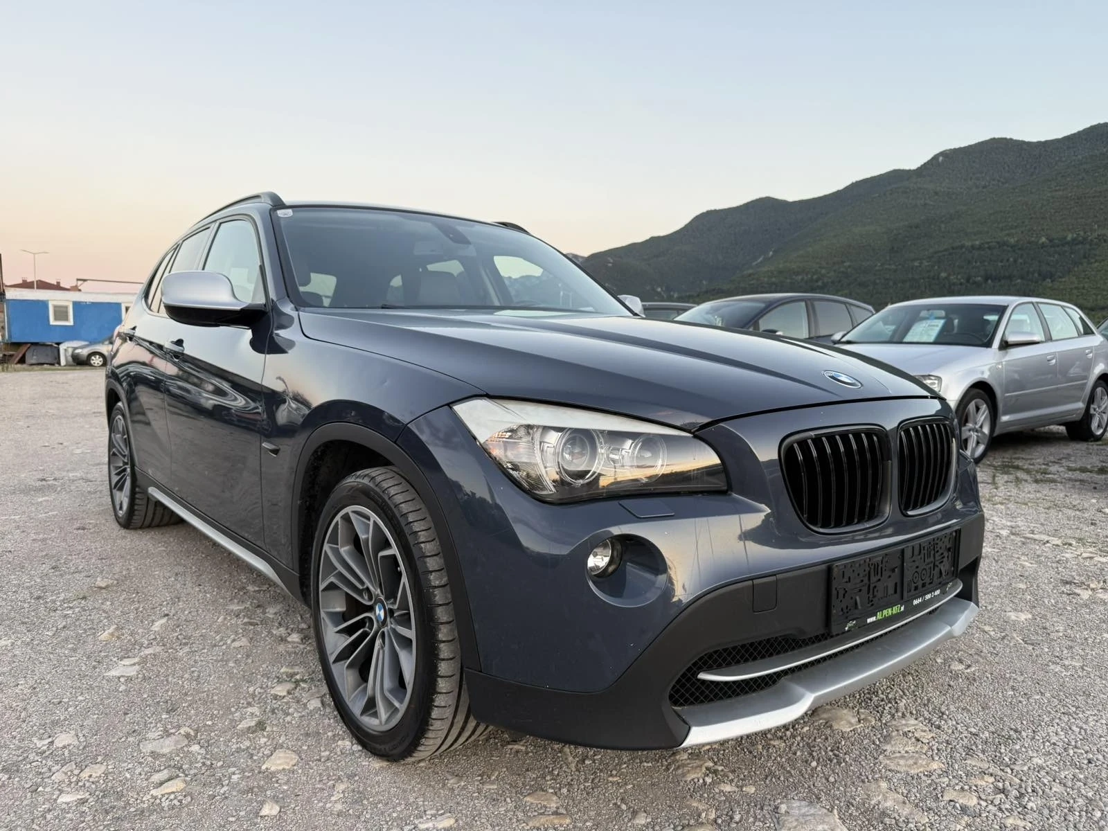 BMW X1 2.0 D АВТОМАТ УНИКАТ X-DRIVE, снимка 3 - Автомобили и джипове - 55450413