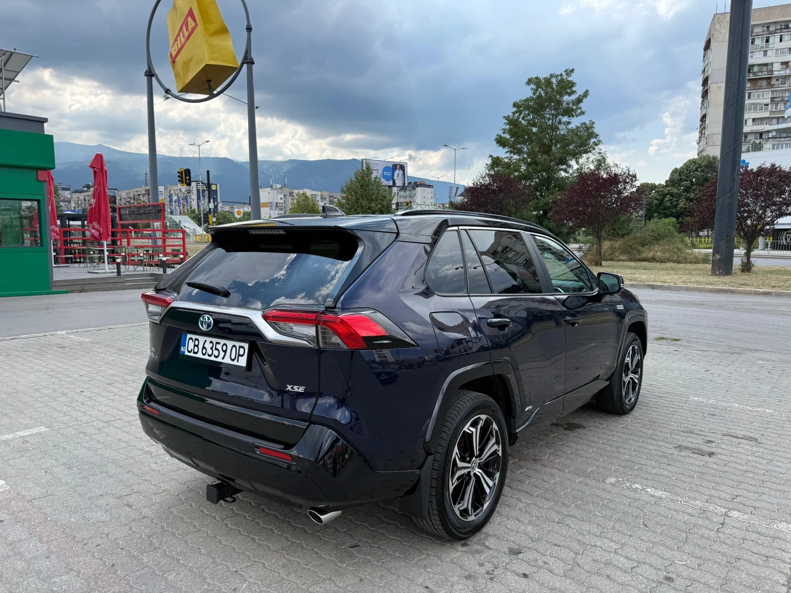 Toyota Rav4 Plug In Hybrid 42 000 km, снимка 6 - Автомобили и джипове - 55608289