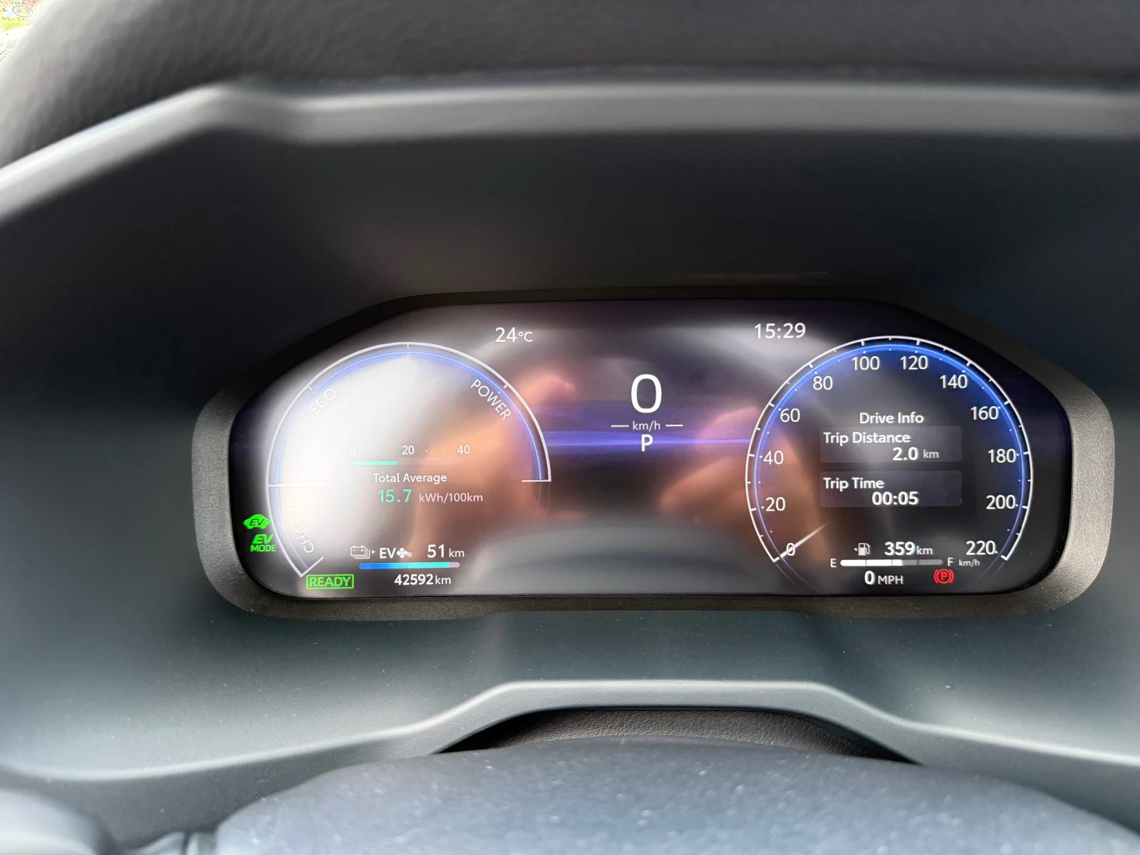 Toyota Rav4 Plug In Hybrid 42 000 km, снимка 11 - Автомобили и джипове - 55608289