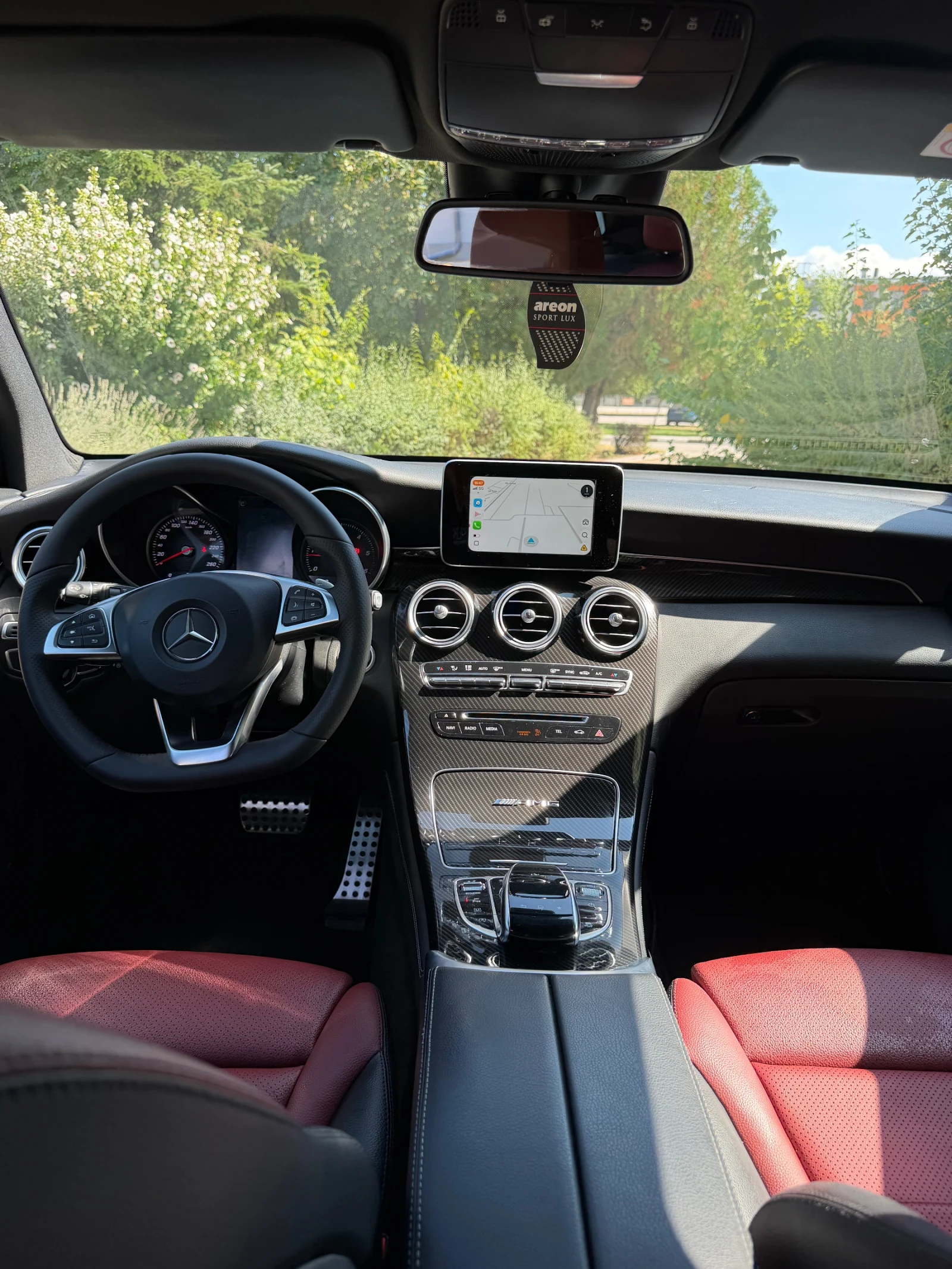 Mercedes-Benz GLC 220 * AMG* ТЕГЛИЧ* Червена кожа* , снимка 12 - Автомобили и джипове - 55728584